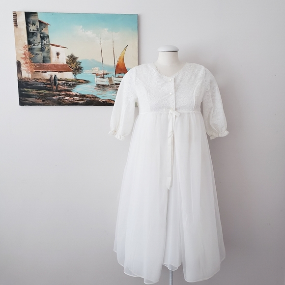 French Maid Vintage White Babydoll Peignoir Set